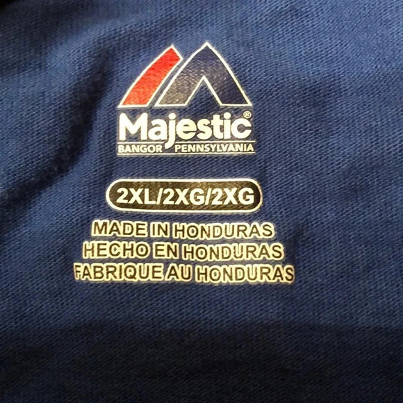 Chicago Cubs Champions Tee Shirt - Picture 3 of 4